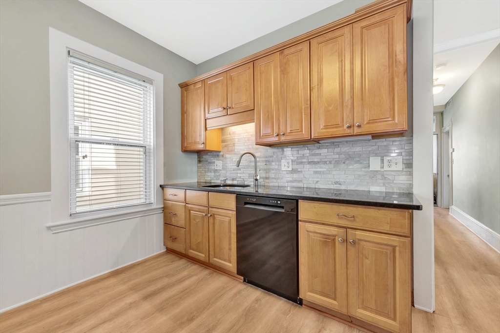 6 Bellflower St, Dorchester