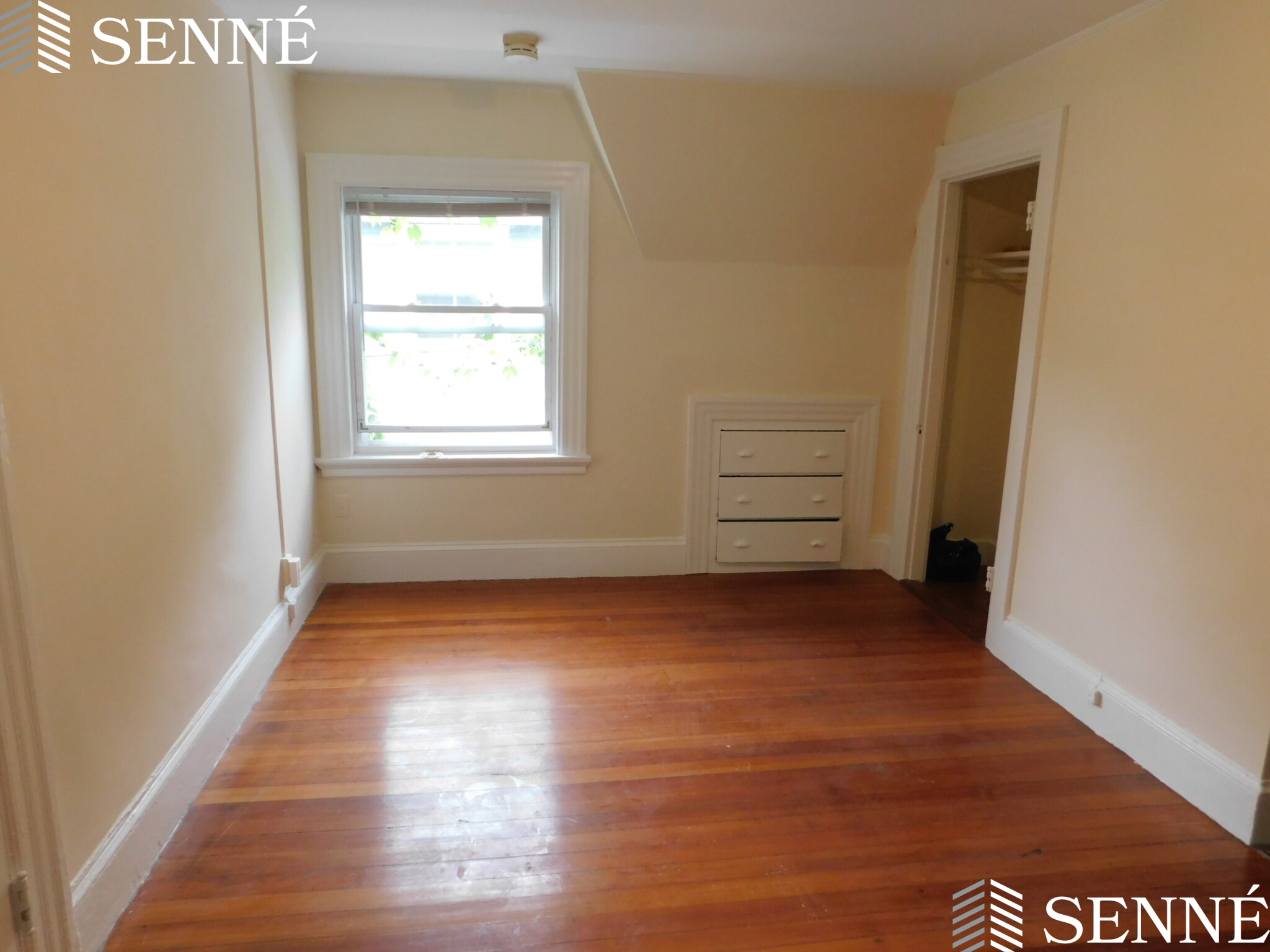 15 Prentiss St, Baldwin