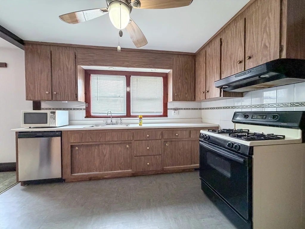 48 Fountain St, Glenwood