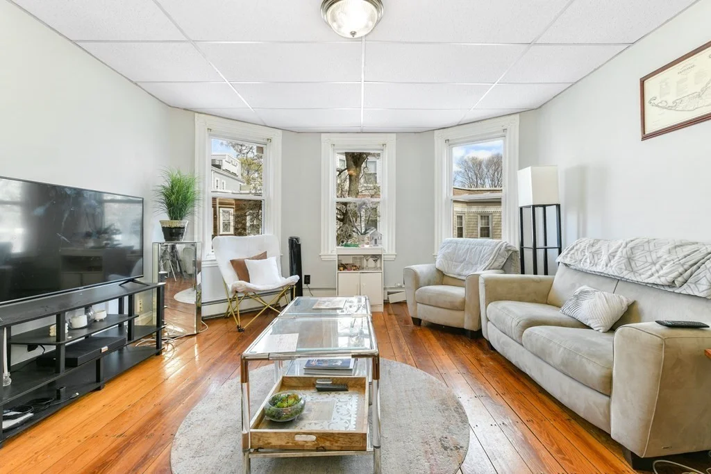 733 E 3rd St, South Boston