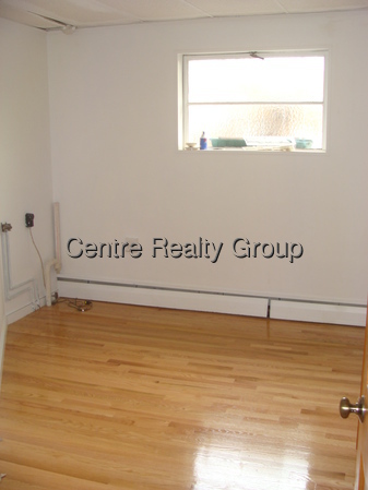 391 Newton St, Chestnut Hill