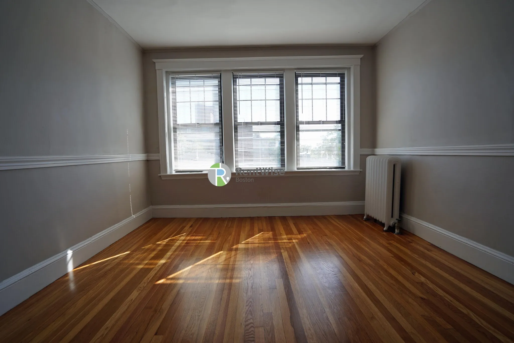 292 Harvard St, Mid-Cambridge