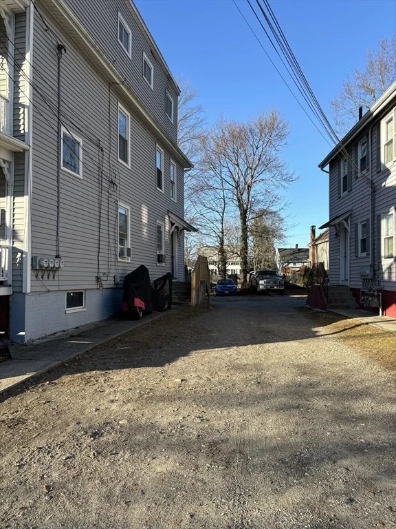 94 Fisher St, North Attleboro