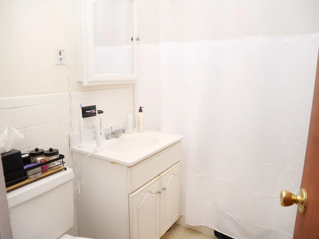 1390 Beacon, Coolidge Corner