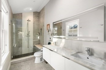 202 Rawson Rd, Brookline