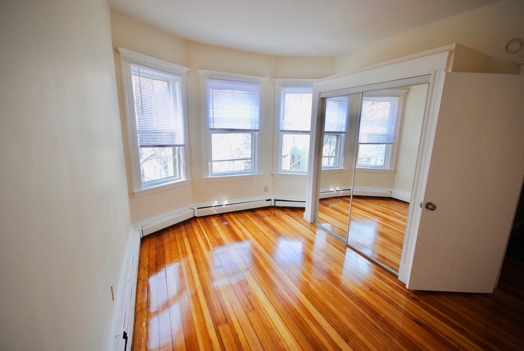 119 Lexington St, East Boston