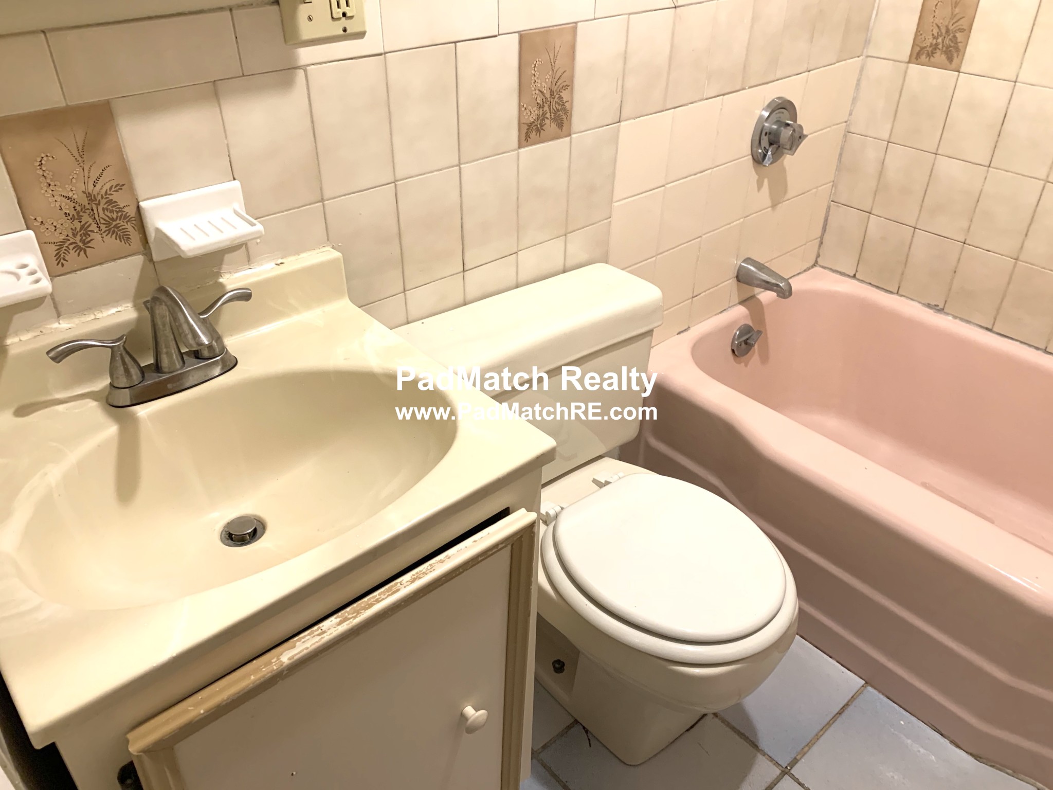 1412 Commonwealth Ave, Brighton