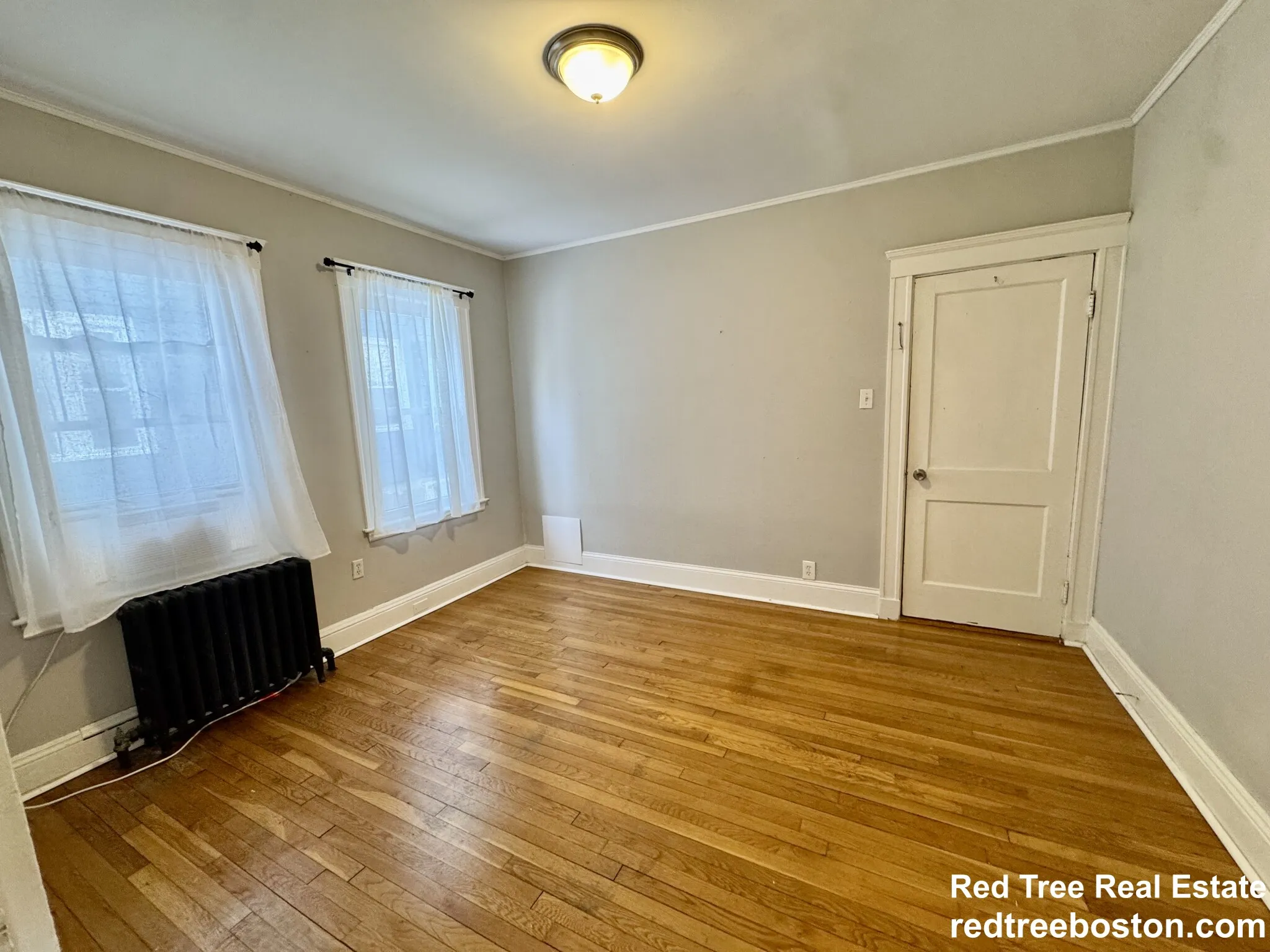 12 Saint Peter St, Jamaica Plain