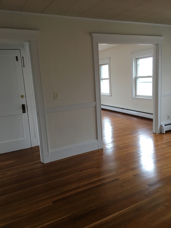 81 Sunnyside Ave, Winthrop