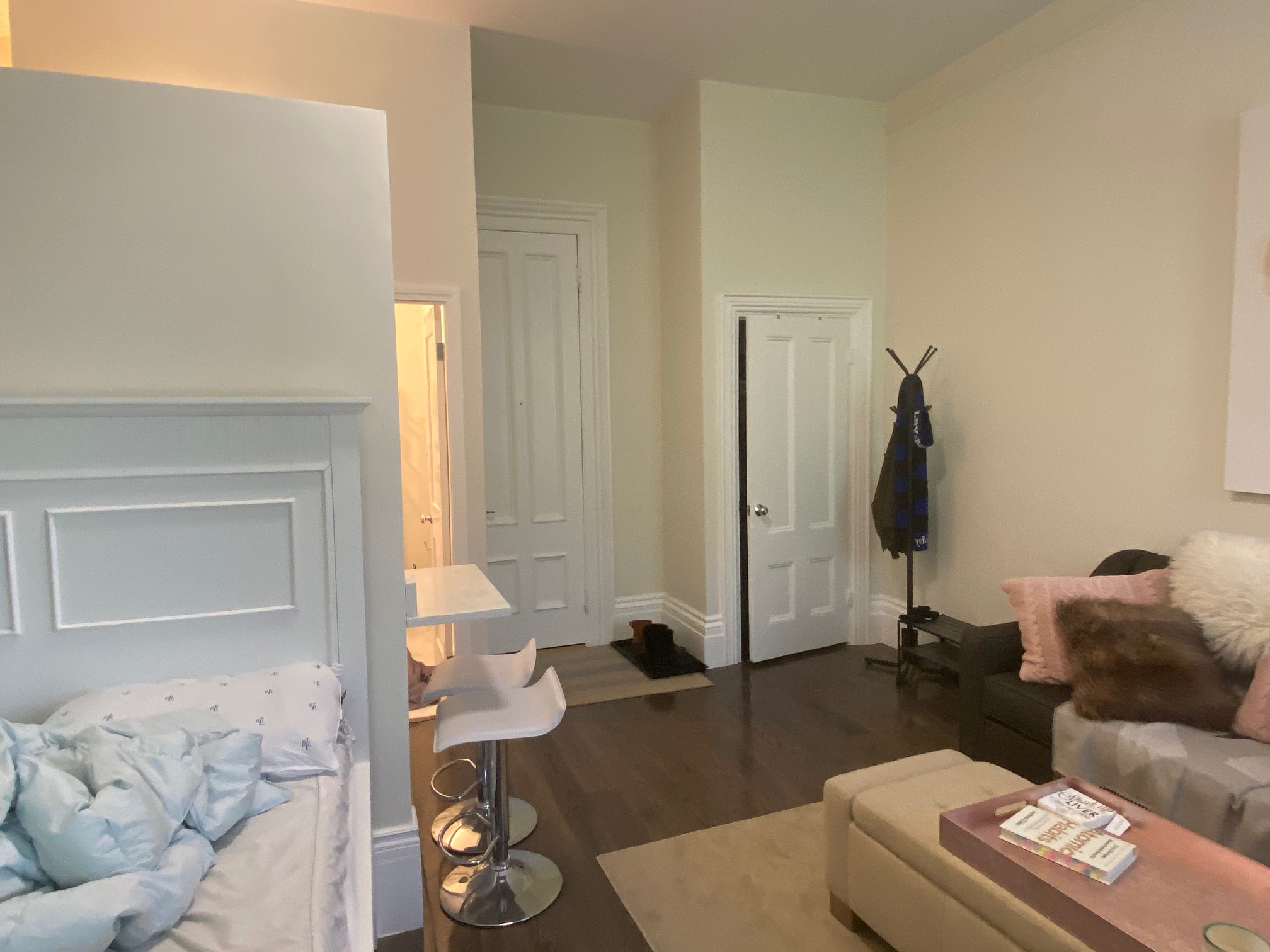 90 Charles St, Beacon Hill