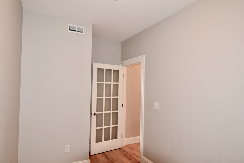 360 Dorchester St, South Boston