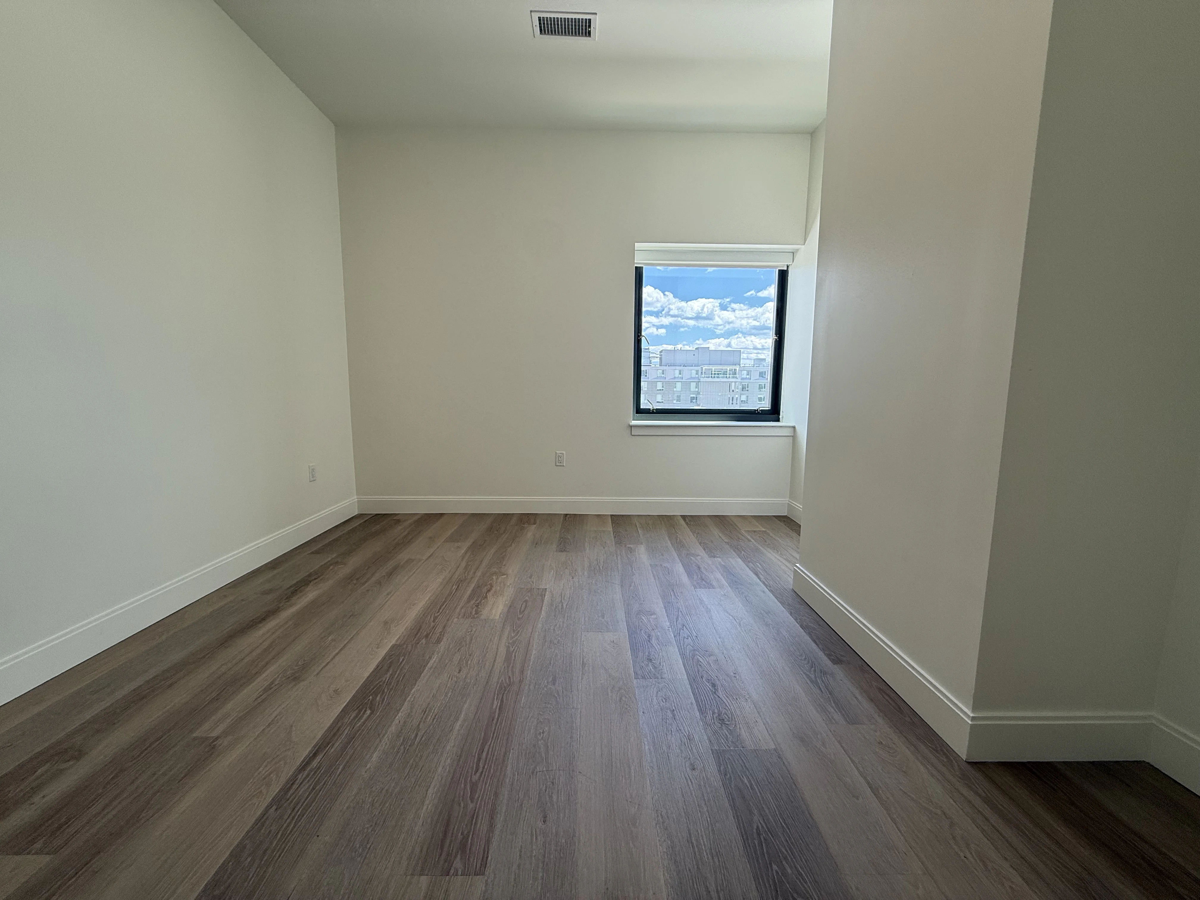 1079 Commonwealth Ave, Allston