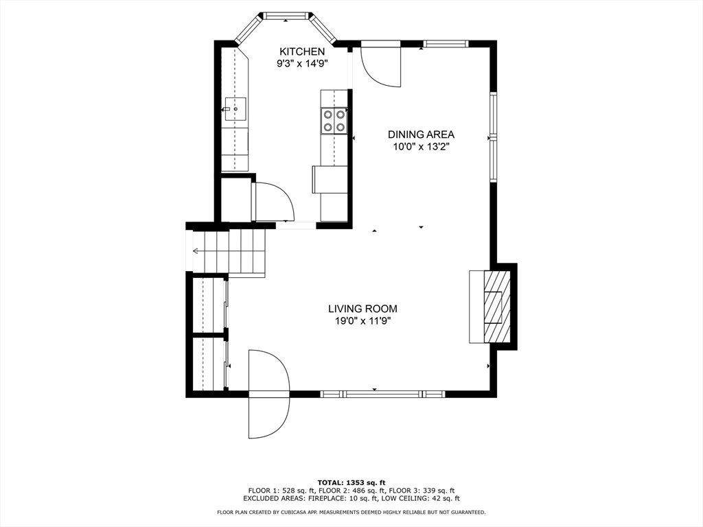 45 Maiden Ln, Wayland