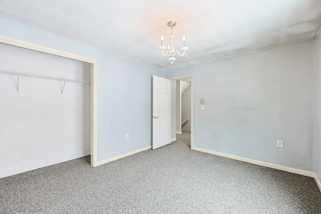 835 Mount Hope St, North Attleboro