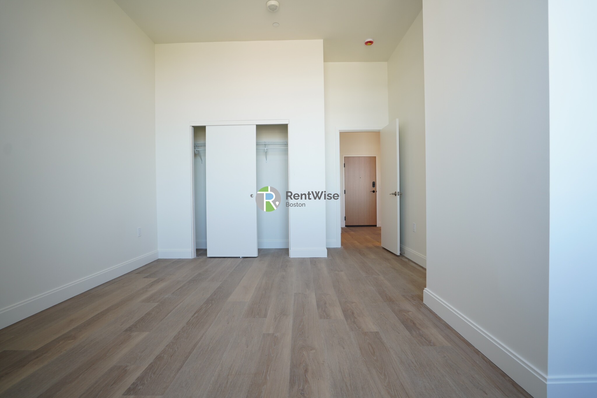 1079 Commonwealth Ave, Allston