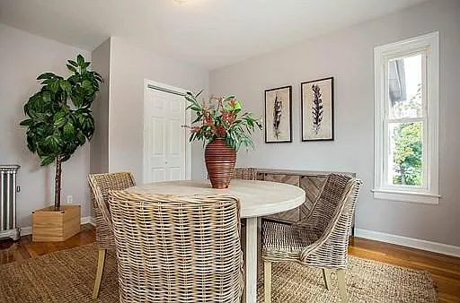 35 Maple St, South Side