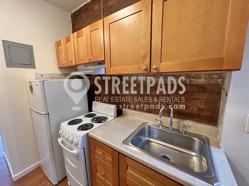 62 South Huntington Ave, Mission Hill