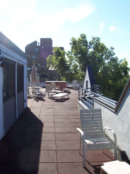 1933 Commonwealth Ave, Brighton