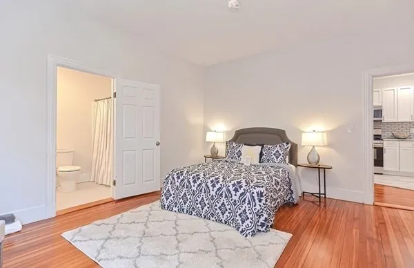 28 Inman St, Mid-Cambridge