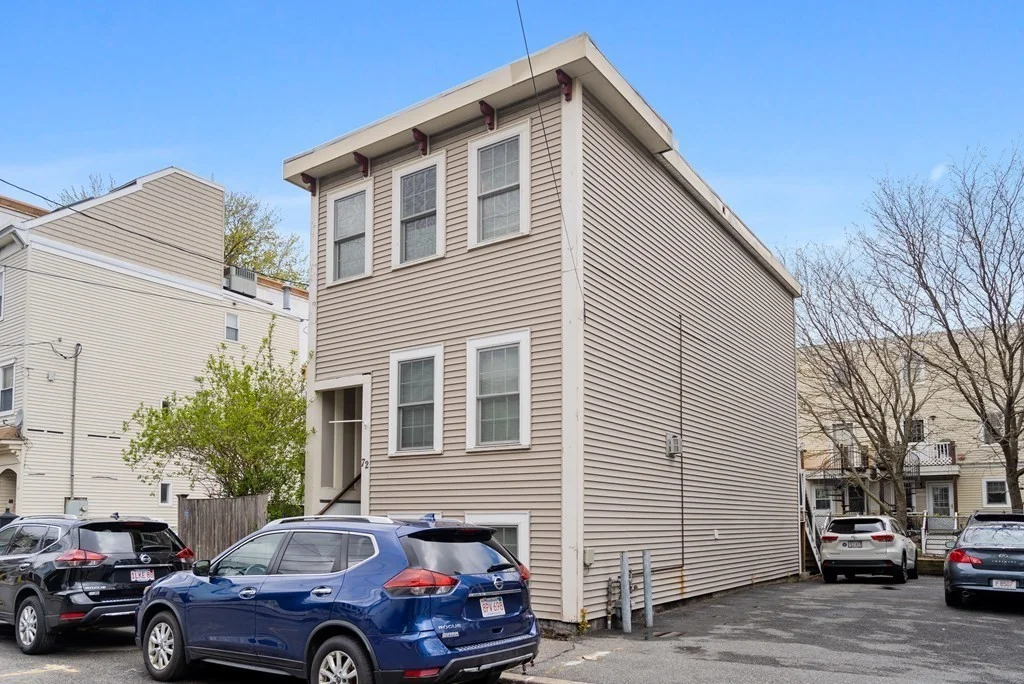 72 Baxter St, South Boston
