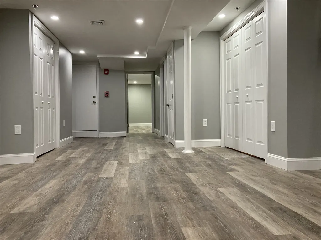 118 F St, South Boston