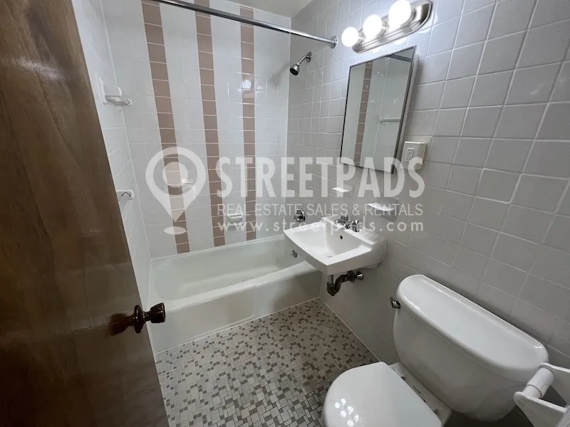 50 South Huntington Ave, Mission Hill