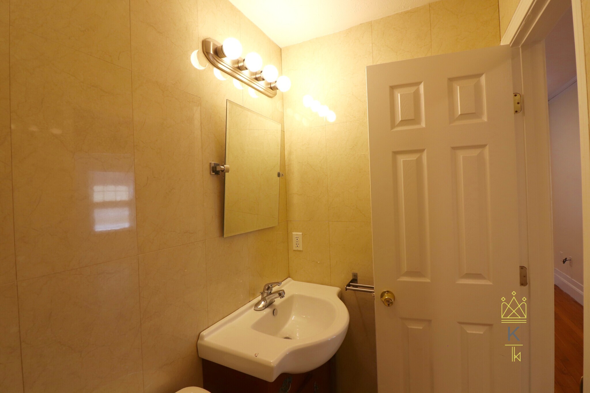 191 Winthrop Rd, Aspinwall Hill