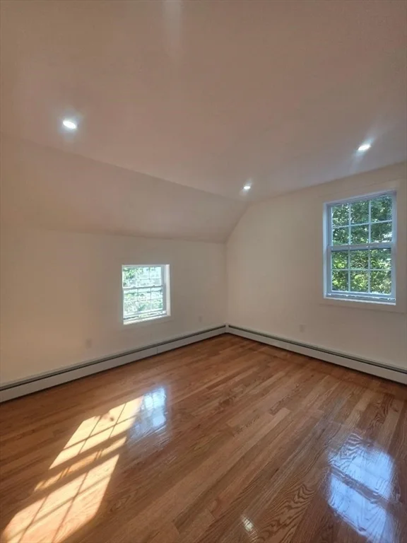 5 N Central Ave, Wollaston