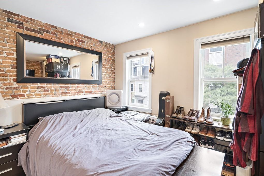 1 bed, 1 bath apartment for rent at 764 E 6th Unit 2, South Boston — photo 6 of 9
