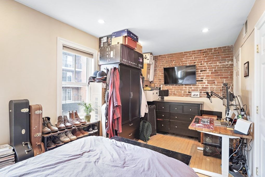 1 bed, 1 bath apartment for rent at 764 E 6th Unit 2, South Boston — photo 7 of 9