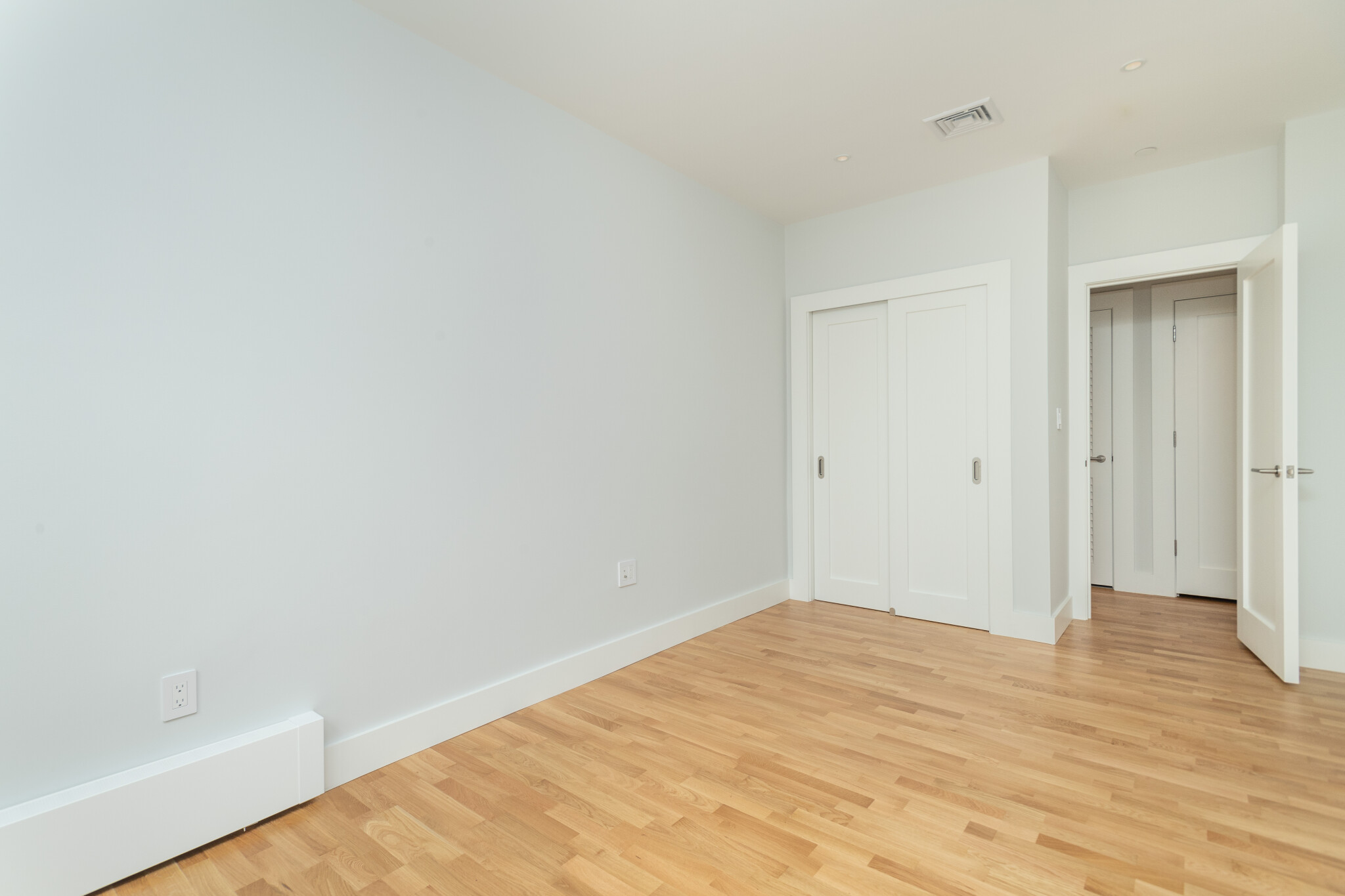 1410 Columbia Rd, South Boston