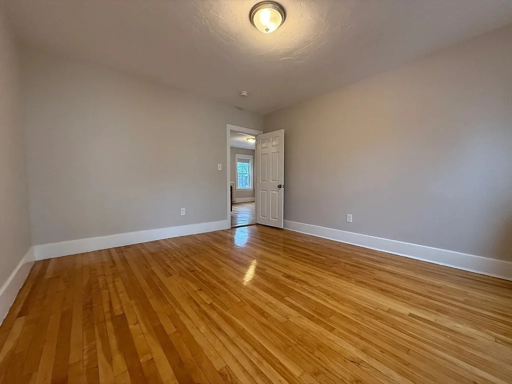 1301 Main St, Worcester