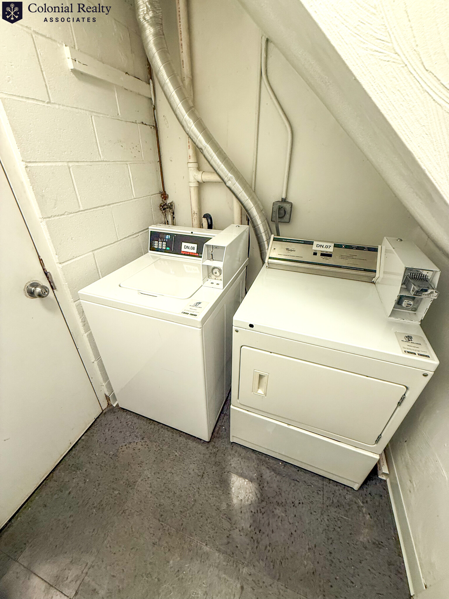 521 Massachusetts Ave, South End