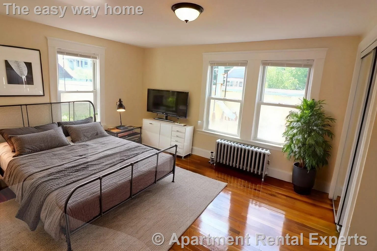 2572 Massachusetts Ave, North Cambridge