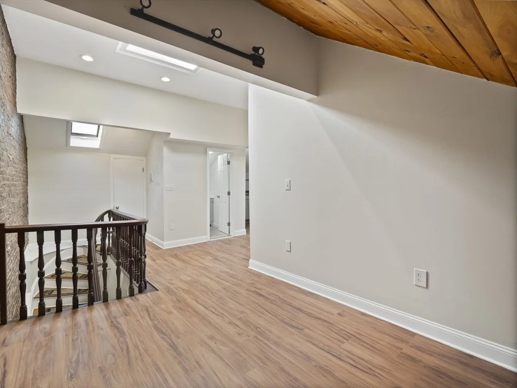 149 Dorchester St, South Boston