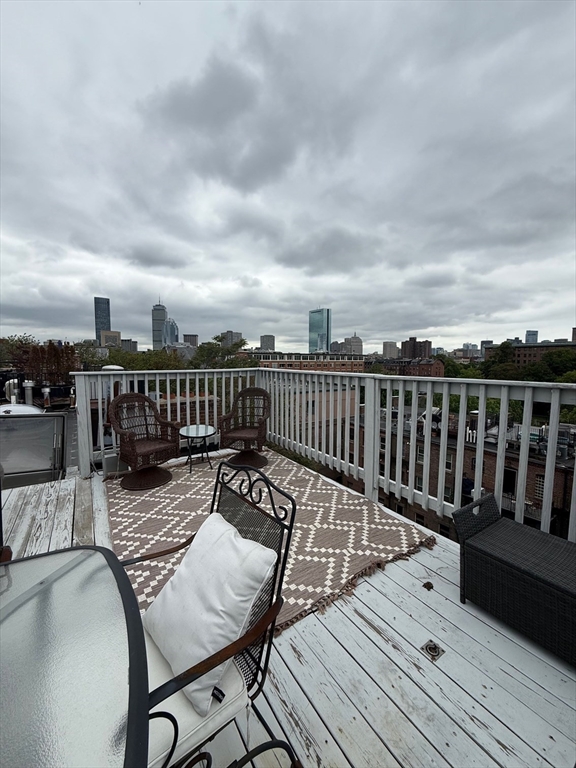 8 Worcester Sq, South End