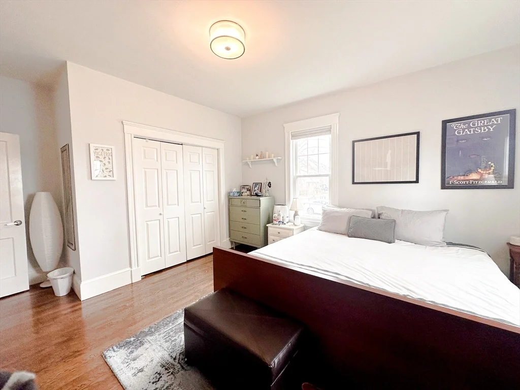 35 Hillock St, Roslindale