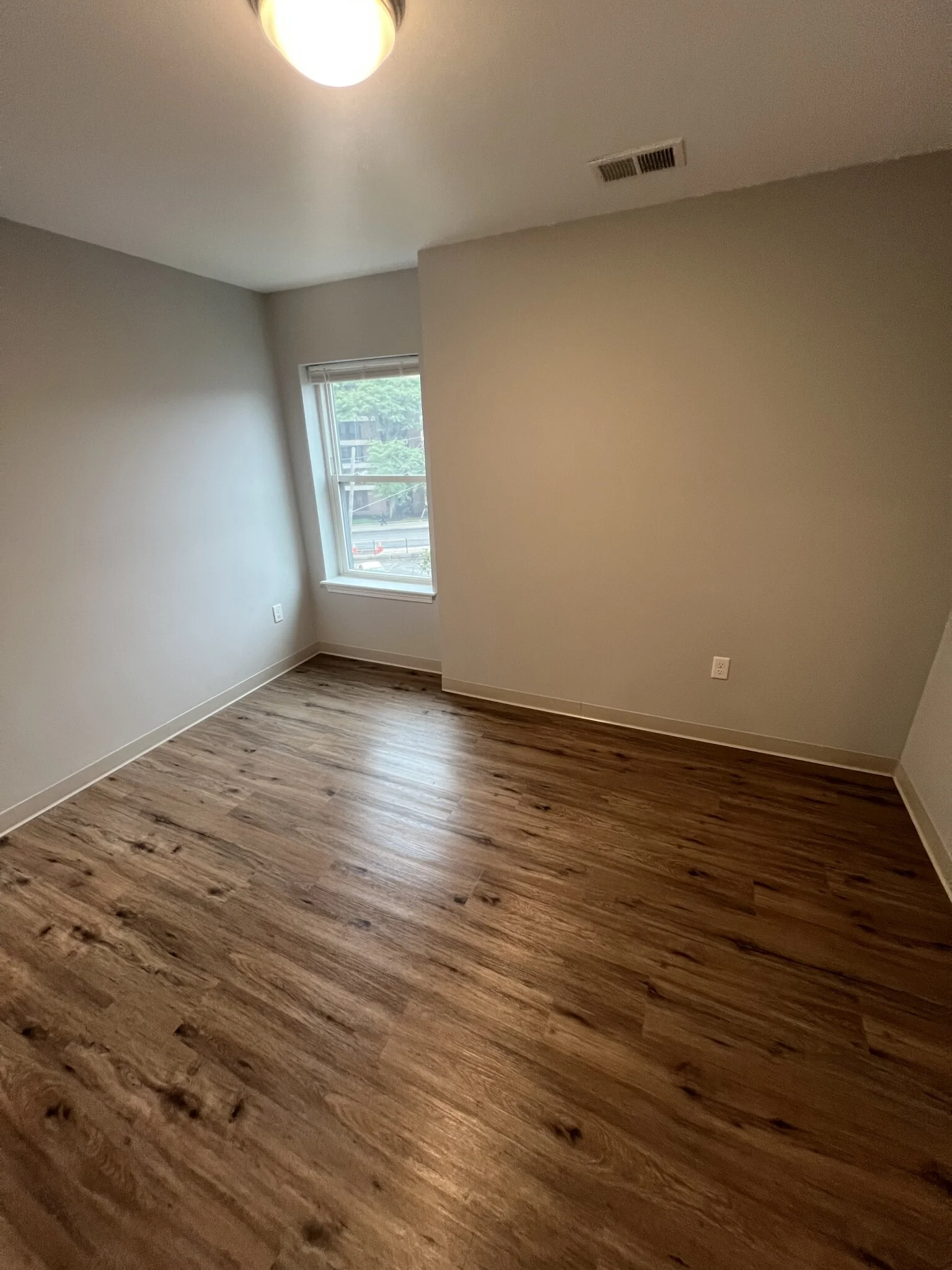 12 Florence St, Malden