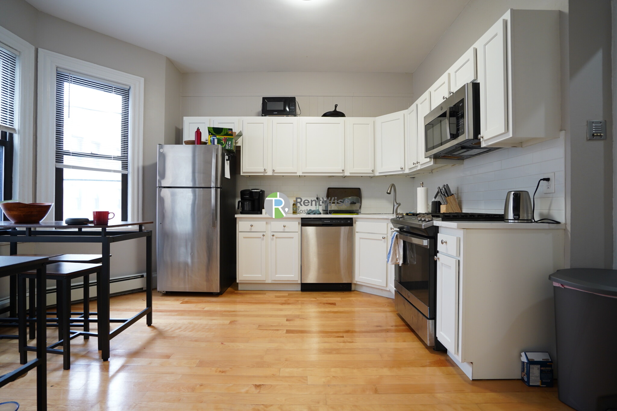 72 Gardner St, Allston