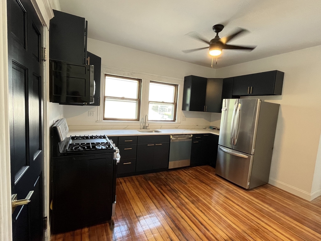 127 Arlington St, Hyde Park