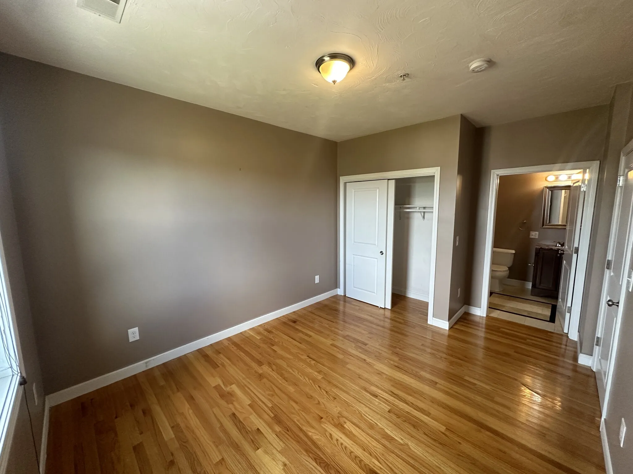 100 Fellsway West, Somerville
