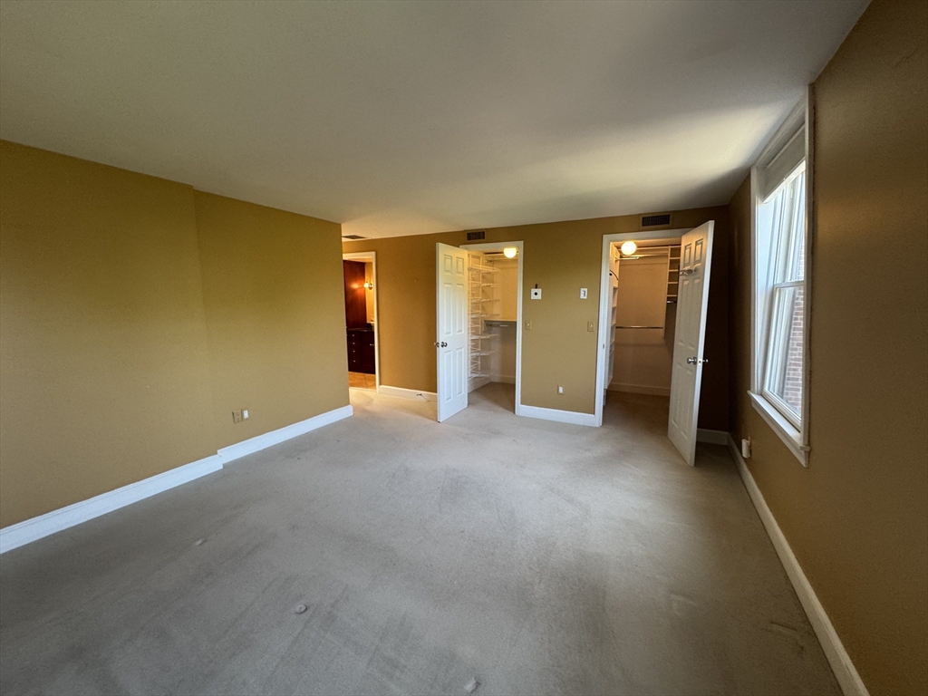 403 Marlborough St, Back Bay