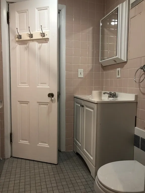 124 Bowdoin St, Beacon Hill