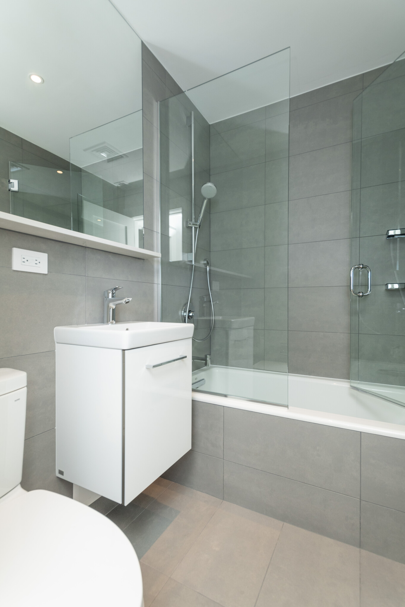 1410 Columbia Rd, South Boston