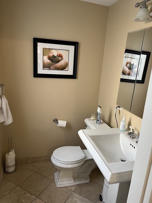 46 York Ter, Corey Hill