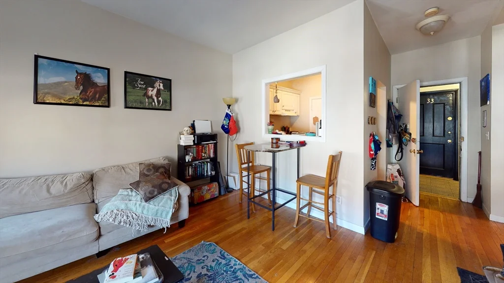 15 University Rd, Brookline Hills