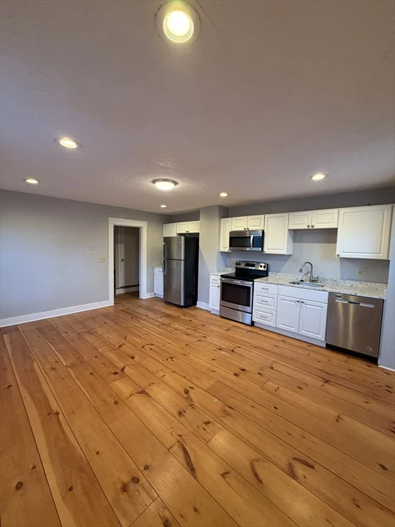 3-5 Locust, Amesbury