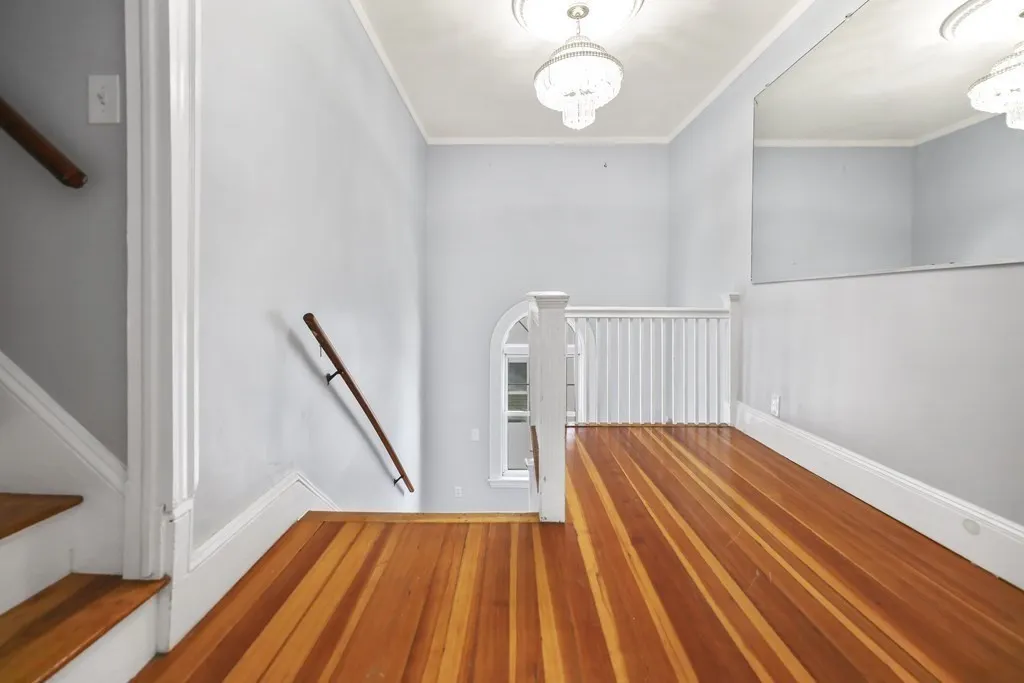 1004 South St, Roslindale