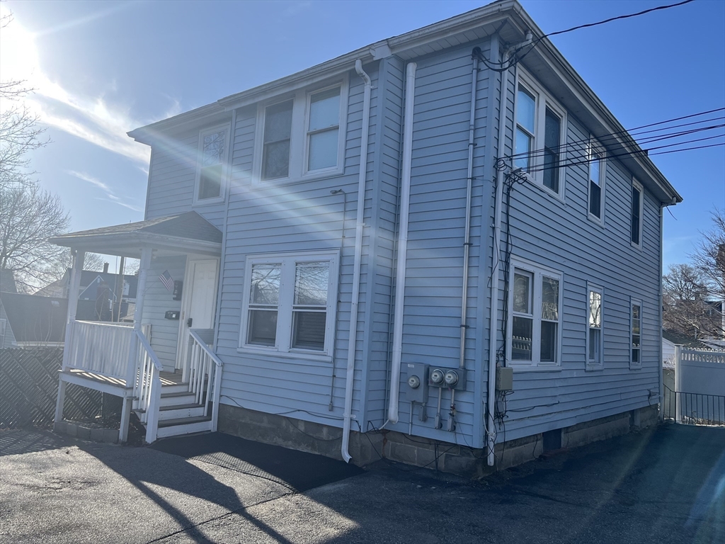 25 R Auburn St, Woburn