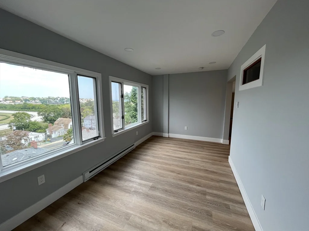 31 Faywood Ave, East Boston